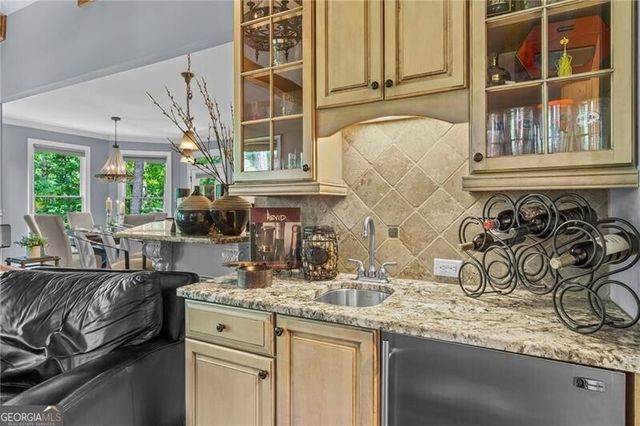 3324 High Noontide Way NW, Acworth, GA 30101