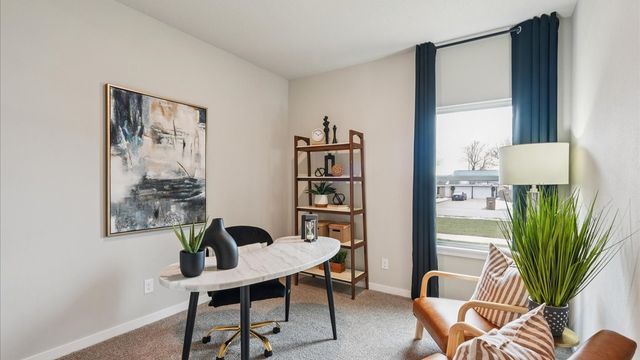 3285 Artesian Road, Marion, IA 52302