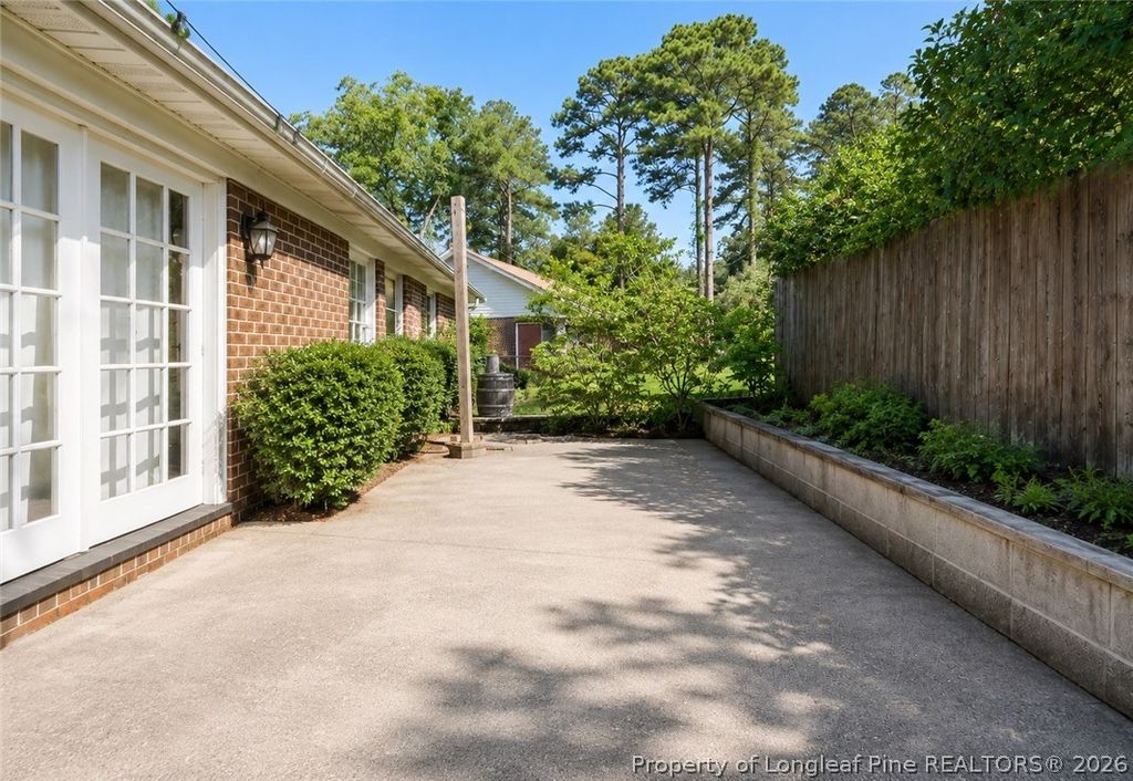 710 Roundtree Drive, Fayetteville, NC 28304 — photo 21