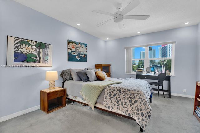 200 Diplomat Pkwy 336, Hallandale Beach, FL 33009