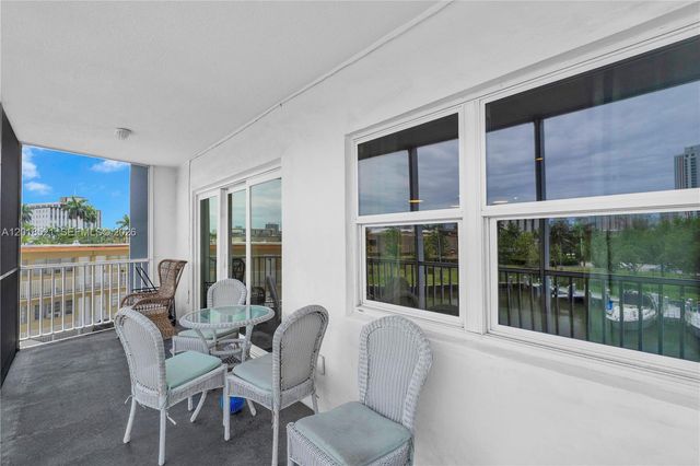 200 Diplomat Pkwy 336, Hallandale Beach, FL 33009