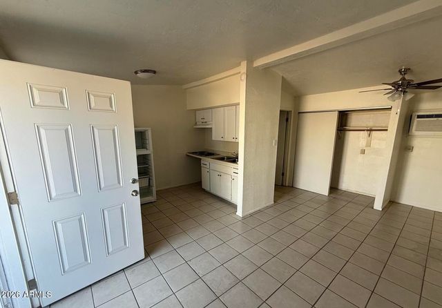425 - 427 W 5TH Street W, Tempe, AZ 85281