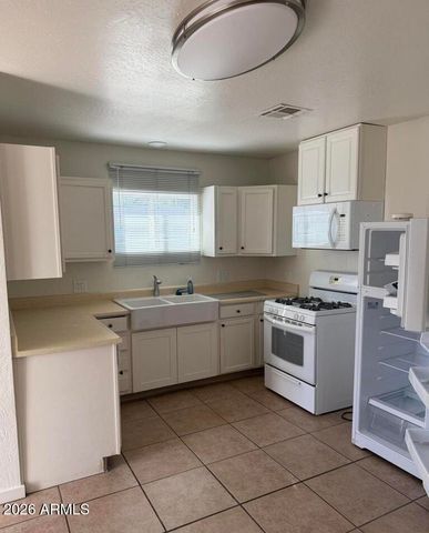 425 - 427 W 5TH Street W, Tempe, AZ 85281
