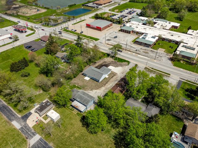 1220 Dixie Highway, Beecher, IL 60401
