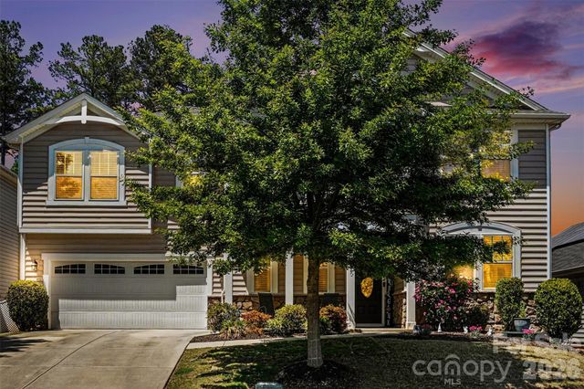 15125 Red Canoe Way, Charlotte, NC 28278