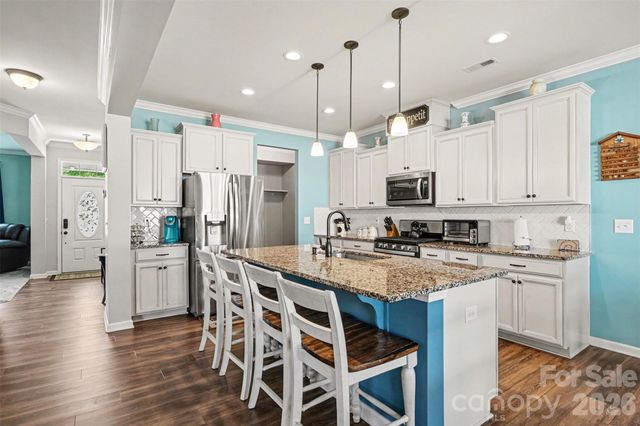 15125 Red Canoe Way, Charlotte, NC 28278