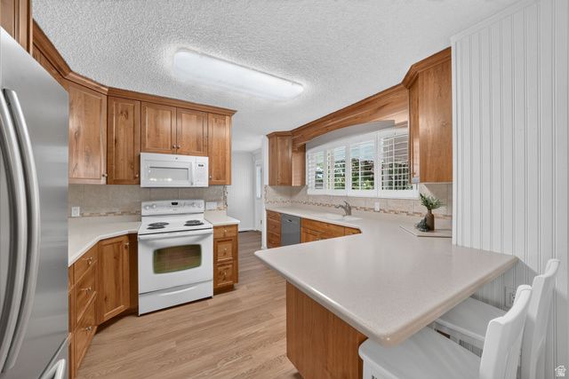 3298 CHEROKEE LN, Provo, UT 84604
