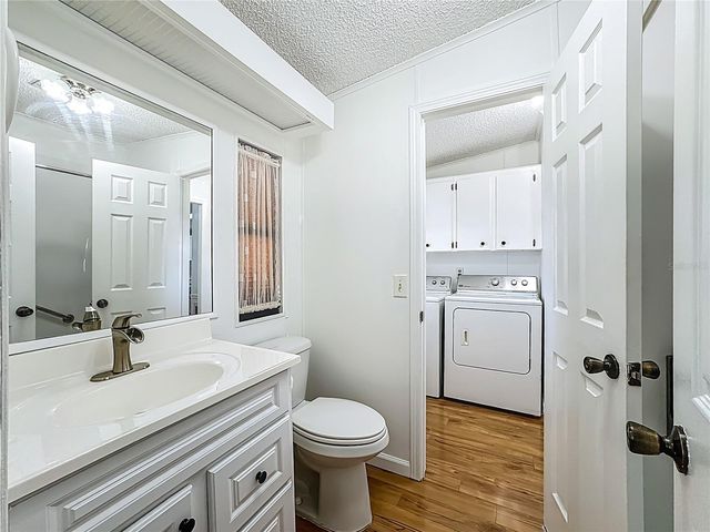 8430 IMPERIAL LAKE CIRCLE, Palmetto, FL 34221