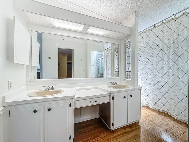 8430 IMPERIAL LAKE CIRCLE, Palmetto, FL 34221