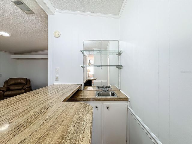 8430 IMPERIAL LAKE CIRCLE, Palmetto, FL 34221