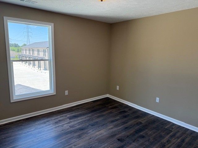 740 Kings Ln Apt A5, Tullahoma, TN 37388