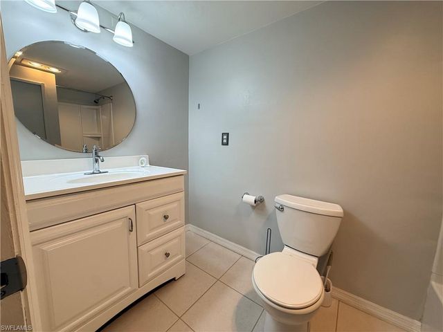 1608 SE 28th TER A28, Cape Coral, FL 33904
