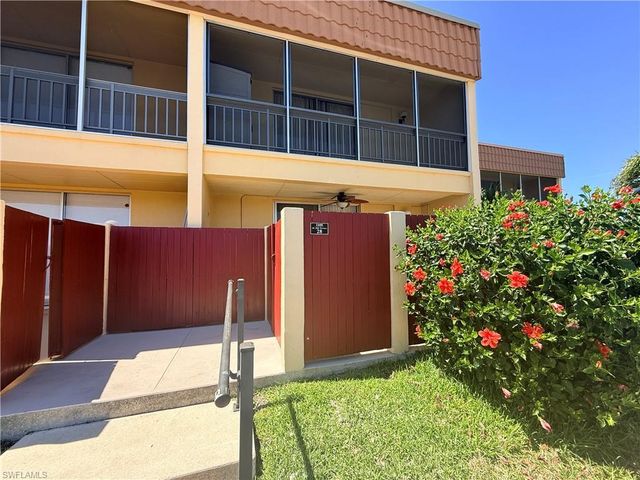 1608 SE 28th TER A28, Cape Coral, FL 33904