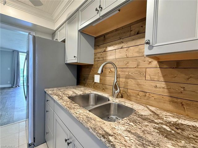 1608 SE 28th TER A28, Cape Coral, FL 33904