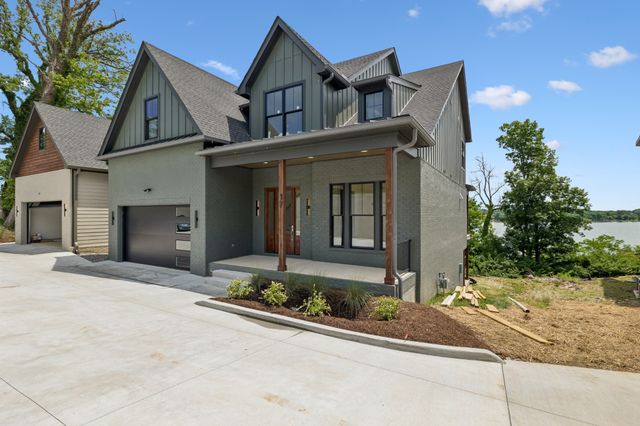17 Jones Cir, Old Hickory, TN 37138