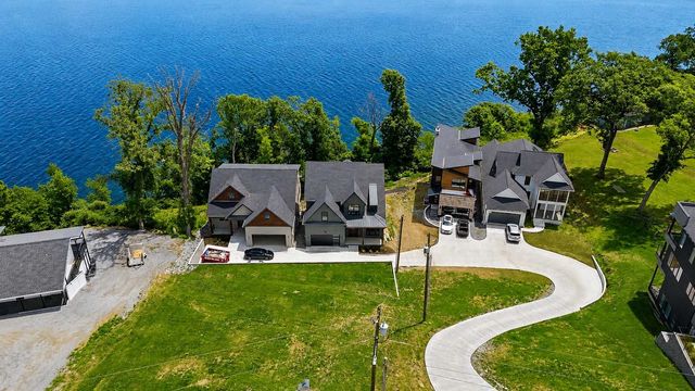 17 Jones Cir, Old Hickory, TN 37138