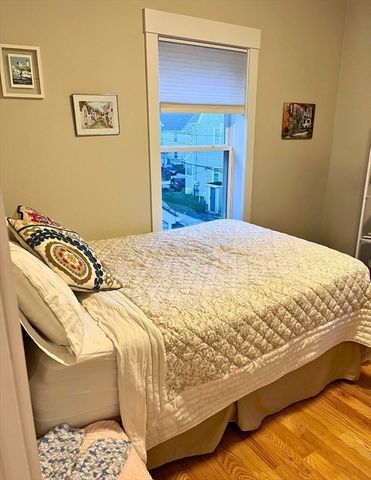 39 Montrose 2, Everett, MA 02149