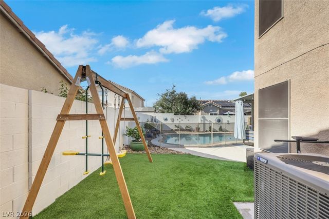 1706 Council Bluff Lane, North Las Vegas, NV 89031