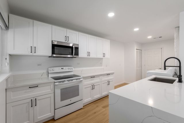 3025 Harvard Street N, Irving, TX 75062