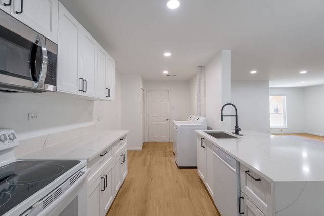 3025 Harvard Street N, Irving, TX 75062