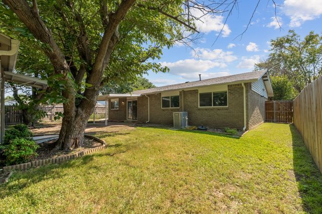 3025 Harvard Street N, Irving, TX 75062