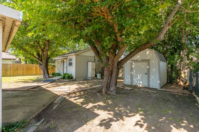 3025 Harvard Street N, Irving, TX 75062