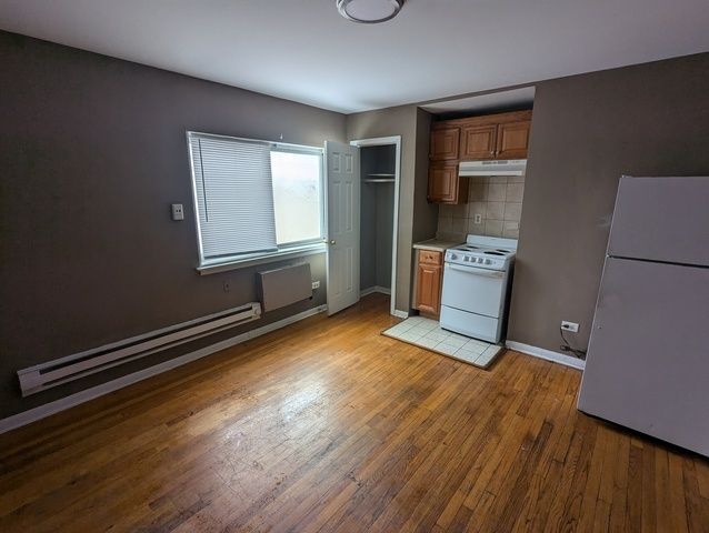 7201 S Western Avenue 3, Chicago, IL 60636
