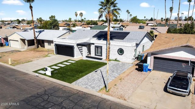 10318 W CALLE DEL ORO --, Phoenix, AZ 85037