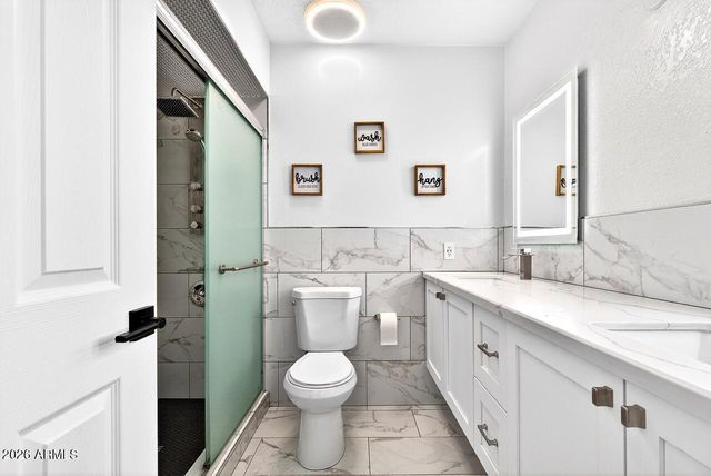 10318 W CALLE DEL ORO --, Phoenix, AZ 85037