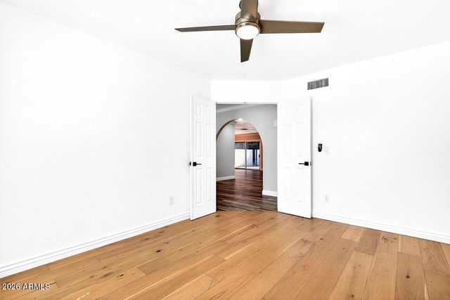 10318 W CALLE DEL ORO --, Phoenix, AZ 85037