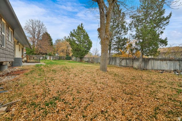 1663 NAVAJO DR, Ogden, UT 84403