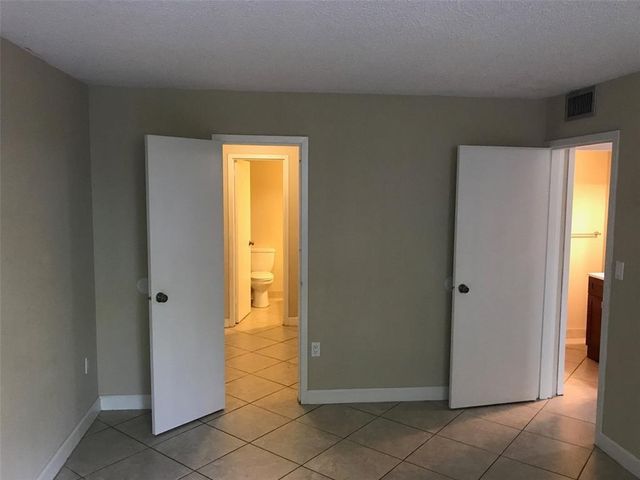 1805 Sans Souci Blvd 403, North Miami, FL 33181