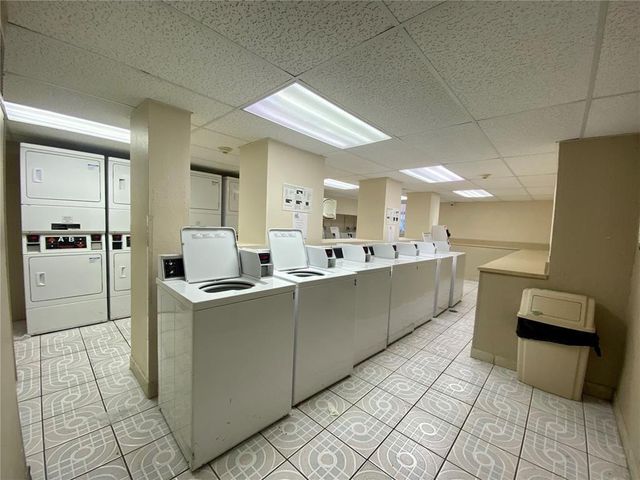 1805 Sans Souci Blvd 403, North Miami, FL 33181