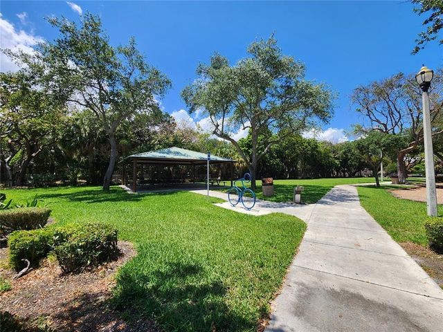 1805 Sans Souci Blvd 403, North Miami, FL 33181