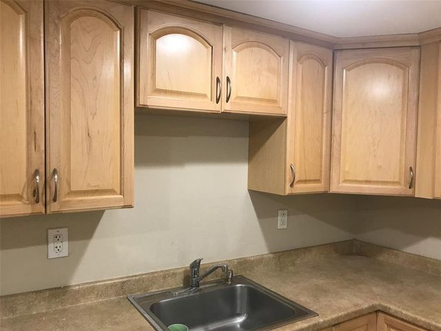 1805 Sans Souci Blvd 403, North Miami, FL 33181