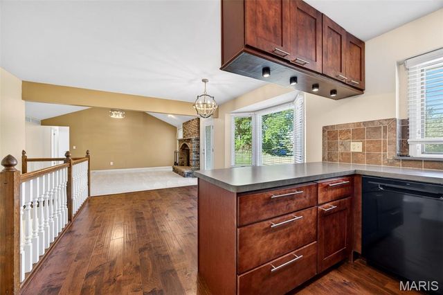 386 Westbrook Drive, O'fallon, MO 63366
