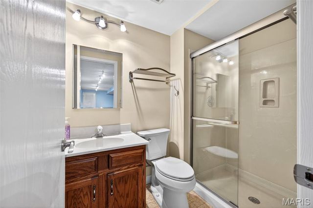 386 Westbrook Drive, O'fallon, MO 63366
