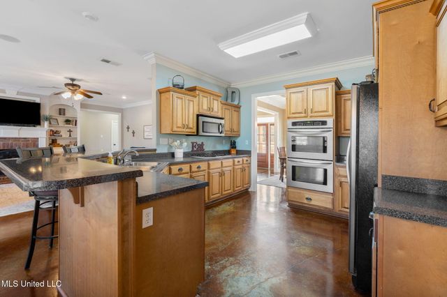 7247 Eastern Drive, Olive Branch, MS 38654