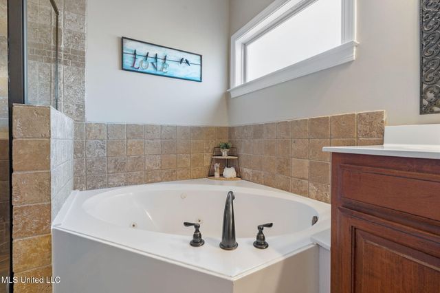 7247 Eastern Drive, Olive Branch, MS 38654