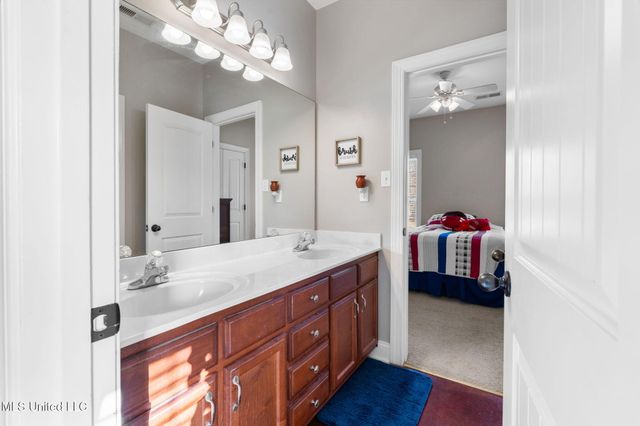 7247 Eastern Drive, Olive Branch, MS 38654