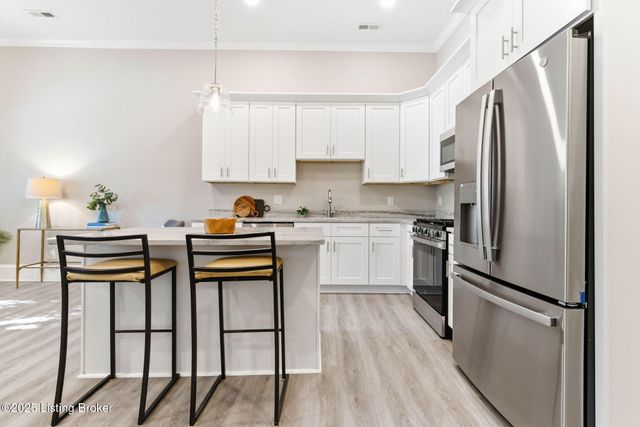 1419 Debarr St, Louisville, KY 40204