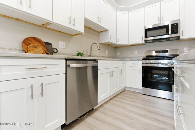 1419 Debarr St, Louisville, KY 40204