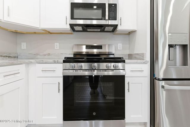 1419 Debarr St, Louisville, KY 40204