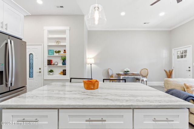 1419 Debarr St, Louisville, KY 40204