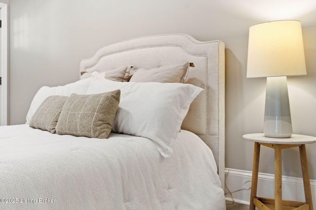 1419 Debarr St, Louisville, KY 40204