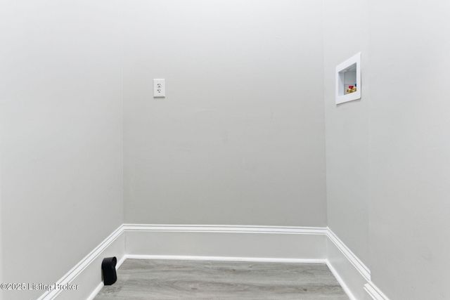 1419 Debarr St, Louisville, KY 40204