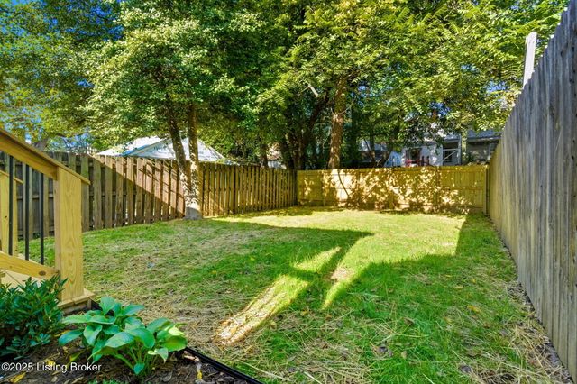 1419 Debarr St, Louisville, KY 40204