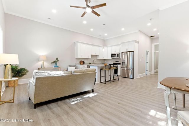 1419 Debarr St, Louisville, KY 40204