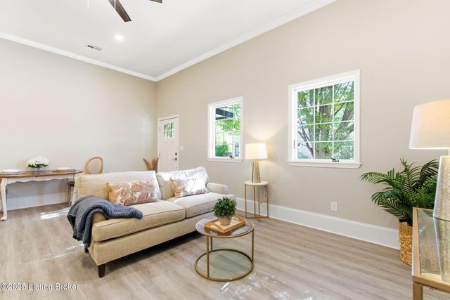 1419 Debarr St, Louisville, KY 40204