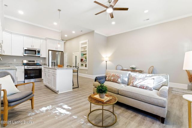 1419 Debarr St, Louisville, KY 40204